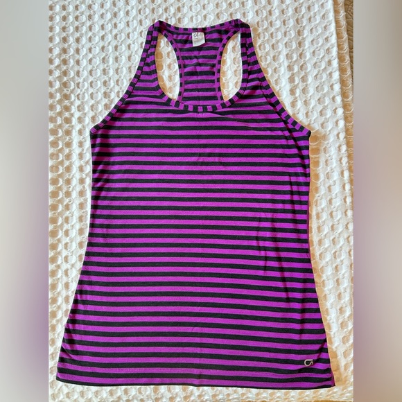 GAP Tops - EUC- GapFit Racerback Yoga Tank Striped Grey and Fuschia